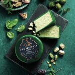 Snowdonia Sýr Cheddar GREEN THUNDER, s česnekem a bylinkami, 200g